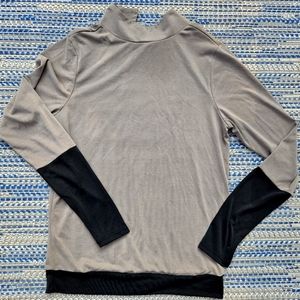 Women's Two-Tone Long Sleeve Top